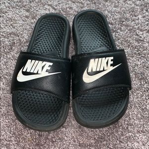 Nike slides
